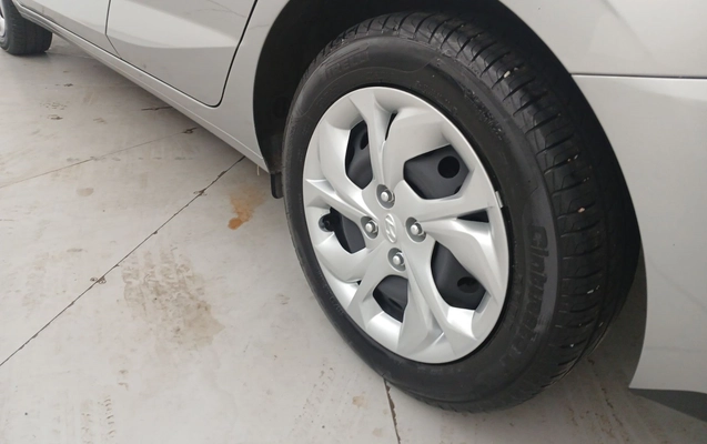 imagem-https://www.socarrao.com.br/sc-vehicle-images-prod/3960941/1789794144368-1_034312.jpg