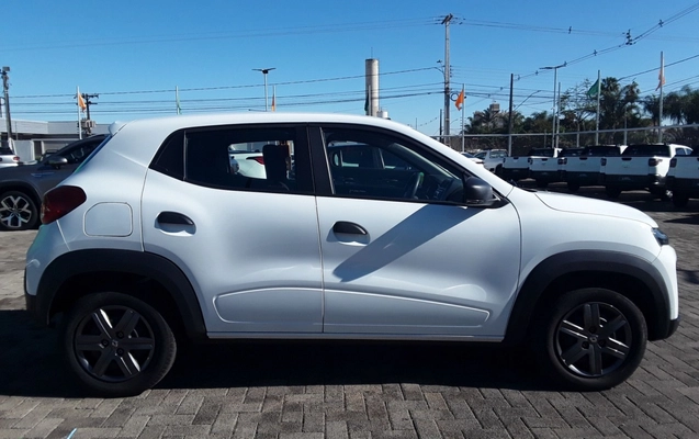 imagem-https://www.socarrao.com.br/sc-vehicle-images-prod/3960949/1789794151792-1_023037.jpg