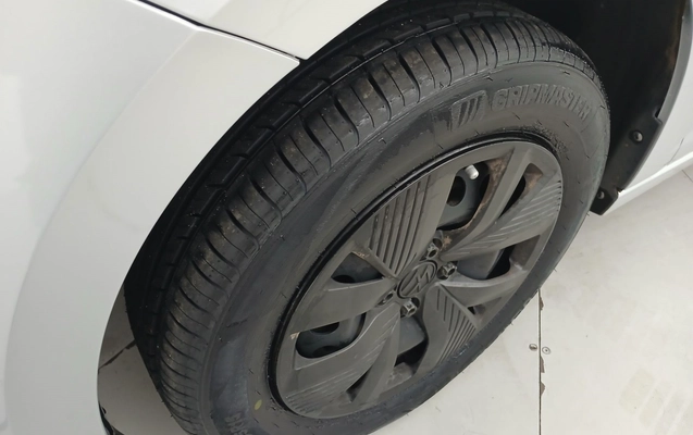 imagem-https://www.socarrao.com.br/sc-vehicle-images-prod/3960954/1789794153960-1_034309.jpg