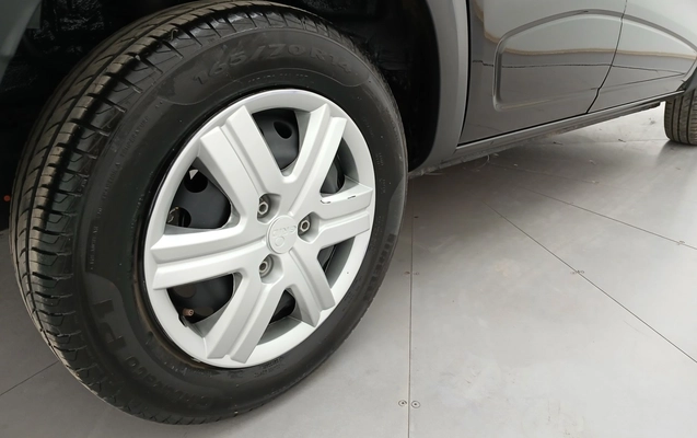 imagem-https://www.socarrao.com.br/sc-vehicle-images-prod/3960960/1789794156732-1_123614.jpg
