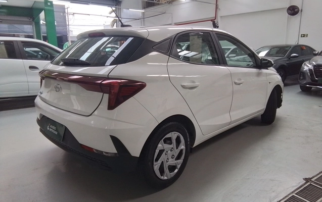 imagem-https://www.socarrao.com.br/sc-vehicle-images-prod/3960998/1789794206125-2_030322.jpg