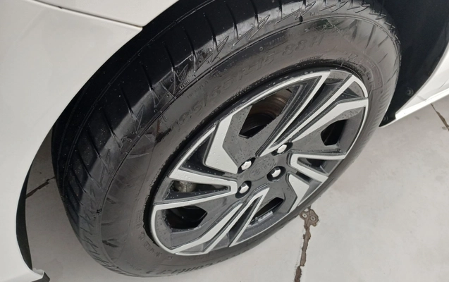 imagem-https://www.socarrao.com.br/sc-vehicle-images-prod/3961050/1789794293084-1_073034.jpg