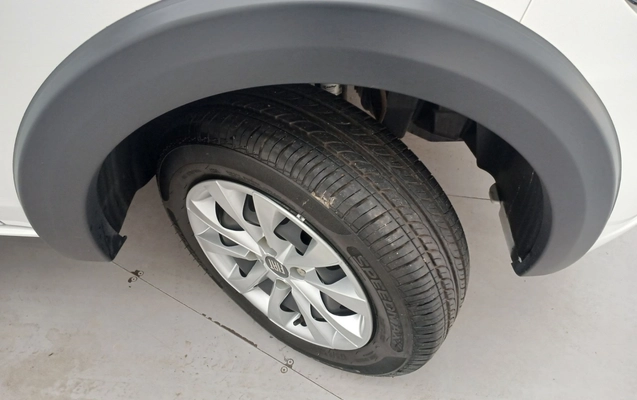 imagem-https://www.socarrao.com.br/sc-vehicle-images-prod/3961078/1789794325194-1_061011.jpg