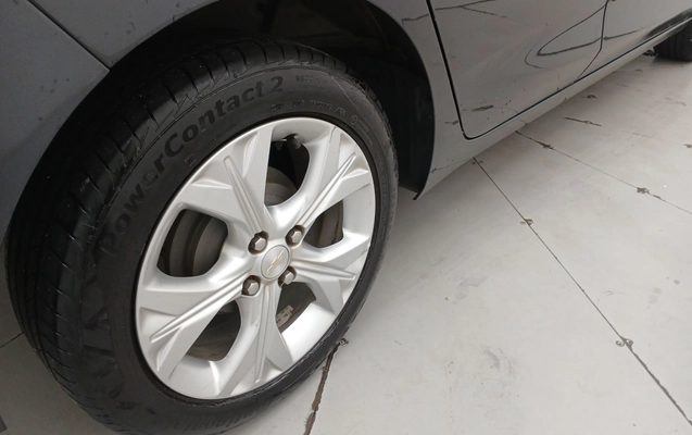 imagem-https://www.socarrao.com.br/sc-vehicle-images-prod/3961102/1789794355065-2_024632.jpg