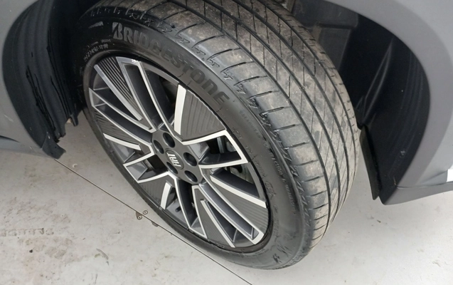 imagem-https://www.socarrao.com.br/sc-vehicle-images-prod/3961103/1789794356028-1_084356.jpg