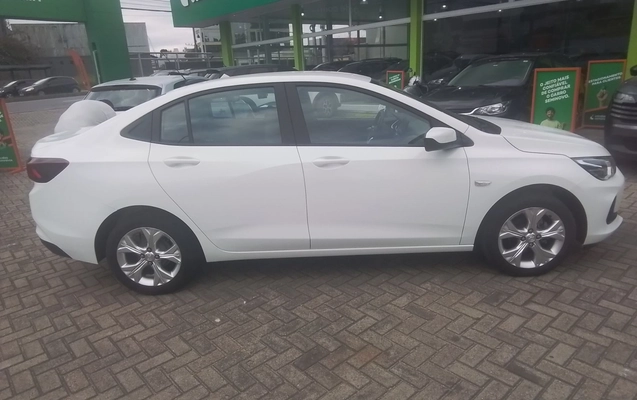 imagem-https://www.socarrao.com.br/sc-vehicle-images-prod/3961108/1789794366226-1_014843.jpg