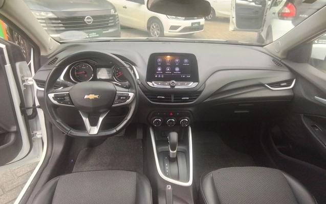 imagem-https://www.socarrao.com.br/sc-vehicle-images-prod/3961108/1789794366243-1_014848.jpg