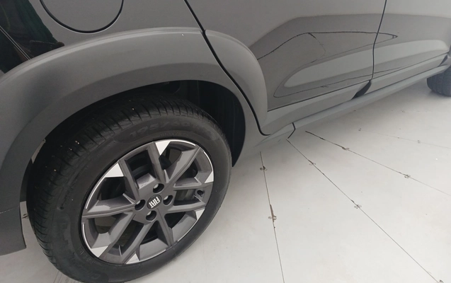 imagem-https://www.socarrao.com.br/sc-vehicle-images-prod/3961173/1789794486714-3_123925.jpg