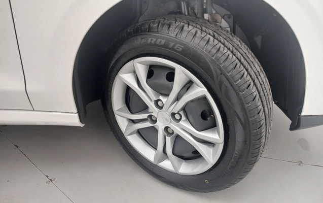 imagem-https://www.socarrao.com.br/sc-vehicle-images-prod/3961179/1789794498587-1_035336.jpg