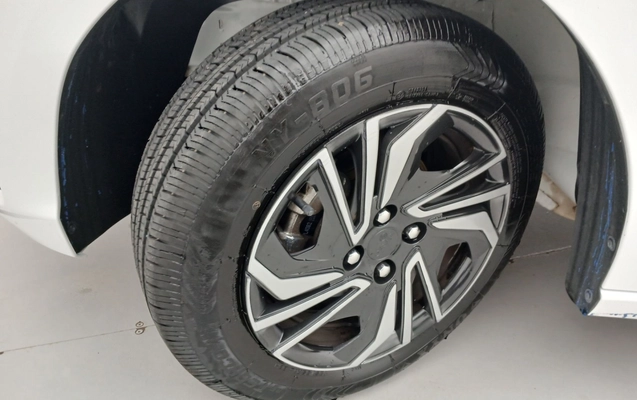 imagem-https://www.socarrao.com.br/sc-vehicle-images-prod/3961211/1789794572084-1_040114.jpg