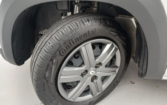 imagem-https://www.socarrao.com.br/sc-vehicle-images-prod/3961225/1789794588865-1_074537.jpg