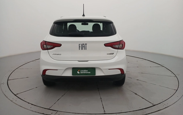 imagem-https://www.socarrao.com.br/sc-vehicle-images-prod/3961228/1789794606414-1_073027.jpg
