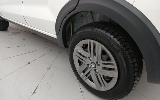 imagem-https://www.socarrao.com.br/sc-vehicle-images-prod/3961268/1789794697801-1_014840.jpg