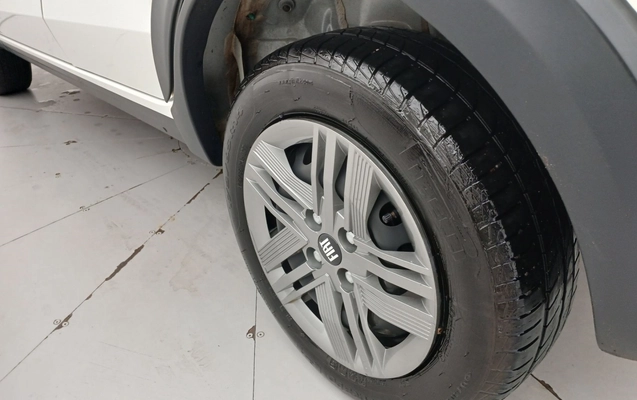 imagem-https://www.socarrao.com.br/sc-vehicle-images-prod/3961276/1789794711511-1_114247.jpg