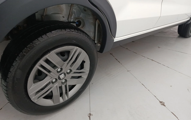 imagem-https://www.socarrao.com.br/sc-vehicle-images-prod/3961276/1789794711512-1_114248.jpg