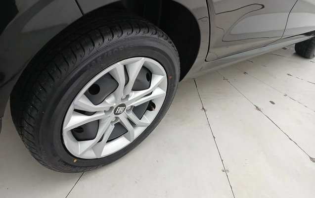 imagem-https://www.socarrao.com.br/sc-vehicle-images-prod/3961285/1789794719149-1_115045.jpg