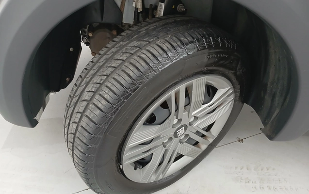 imagem-https://www.socarrao.com.br/sc-vehicle-images-prod/3961297/1789794726500-1_021043.jpg