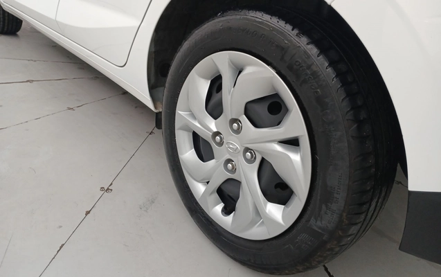 imagem-https://www.socarrao.com.br/sc-vehicle-images-prod/3961330/1789794776939-1_112519.jpg