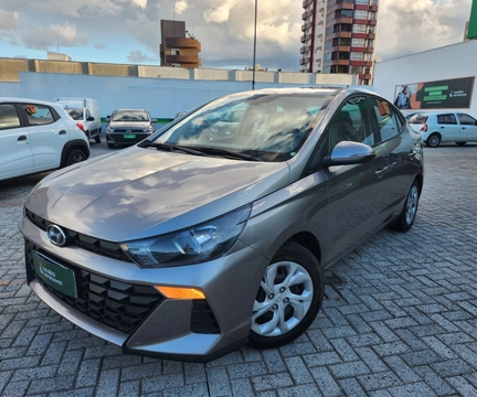 Hyundai HB20S 2026 Prata — foto 1 de 3