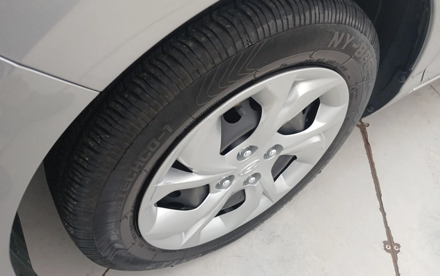 imagem-https://www.socarrao.com.br/sc-vehicle-images-prod/3961404/1789794876622-2_034011.jpg