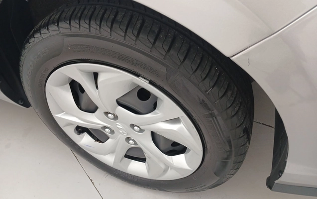 imagem-https://www.socarrao.com.br/sc-vehicle-images-prod/3961409/1789794885377-1_034305.jpg