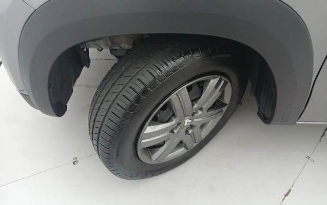 imagem-https://www.socarrao.com.br/sc-vehicle-images-prod/3961413/1789794899490-1_020646.jpg