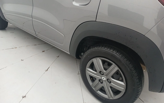 imagem-https://www.socarrao.com.br/sc-vehicle-images-prod/3961413/1789794899492-2_020646.jpg