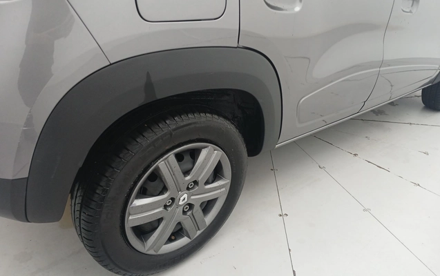 imagem-https://www.socarrao.com.br/sc-vehicle-images-prod/3961424/1789794909232-1_020648.jpg