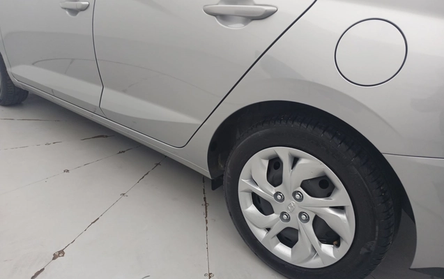 imagem-https://www.socarrao.com.br/sc-vehicle-images-prod/3961435/1789794926929-2_033324.jpg