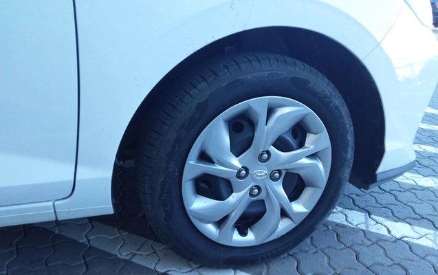 imagem-https://www.socarrao.com.br/sc-vehicle-images-prod/3961463/1789794977992-1_023155.jpg
