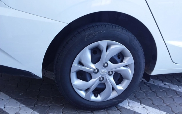 imagem-https://www.socarrao.com.br/sc-vehicle-images-prod/3961463/1789794977992-1_023156.jpg