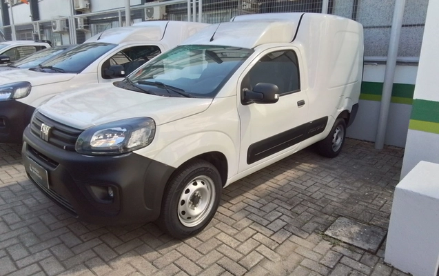 imagem-https://www.socarrao.com.br/sc-vehicle-images-prod/3961465/1789794986698-1_023123.jpg