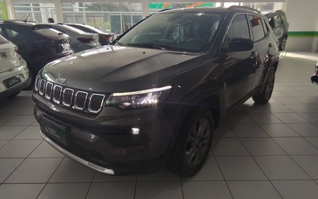 imagem-https://www.socarrao.com.br/sc-vehicle-images-prod/3961470/1789794991393-1_112443.jpg