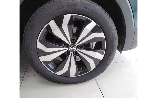 imagem-https://www.socarrao.com.br/sc-vehicle-images-prod/3961473/1789795007629-1_021214.jpg