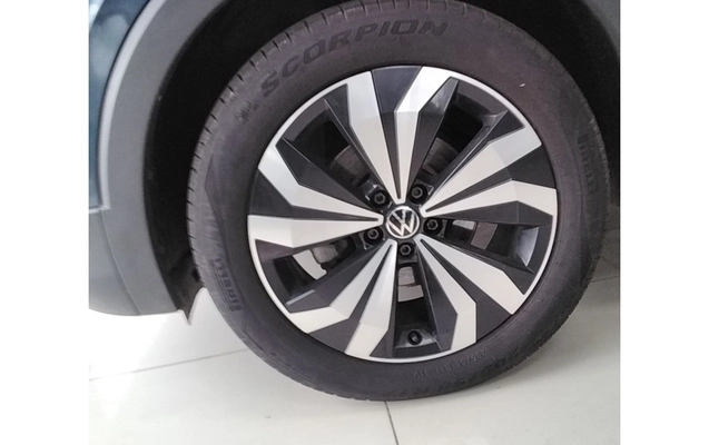 imagem-https://www.socarrao.com.br/sc-vehicle-images-prod/3961473/1789795007629-2_021214.jpg