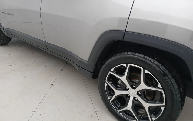 imagem-https://www.socarrao.com.br/sc-vehicle-images-prod/3961478/1789795017231-2_043450.jpg