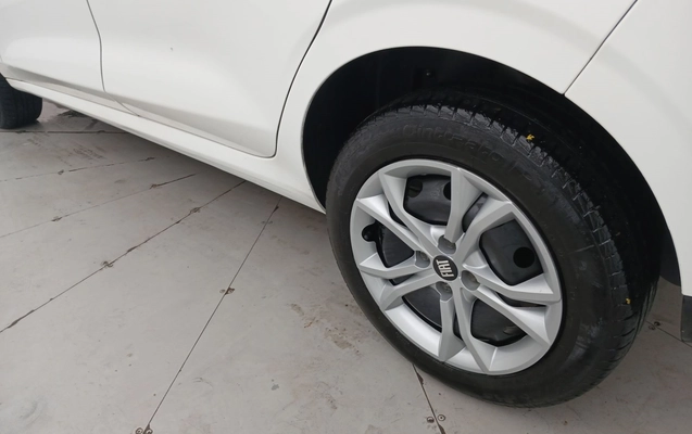 imagem-https://www.socarrao.com.br/sc-vehicle-images-prod/3961488/1789795067827-2_114640.jpg