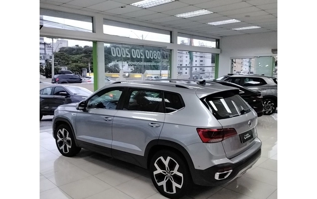 imagem-https://www.socarrao.com.br/sc-vehicle-images-prod/3961490/1789795071848-1_052355.jpg