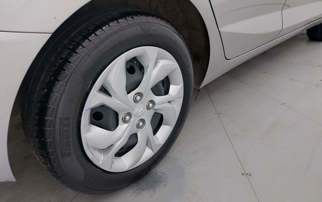 imagem-https://www.socarrao.com.br/sc-vehicle-images-prod/3961492/1789795082012-1_014711.jpg