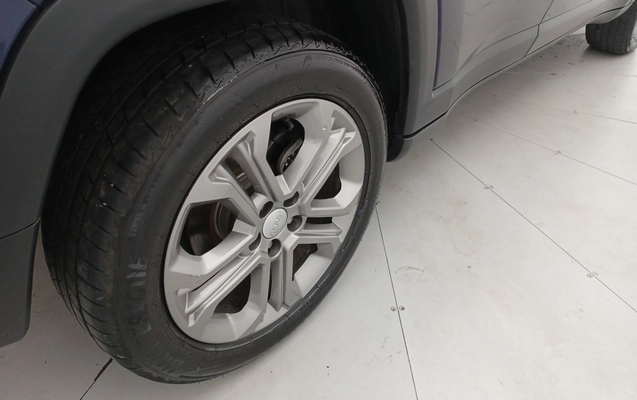 imagem-https://www.socarrao.com.br/sc-vehicle-images-prod/3961494/1789795102205-1_011322.jpg