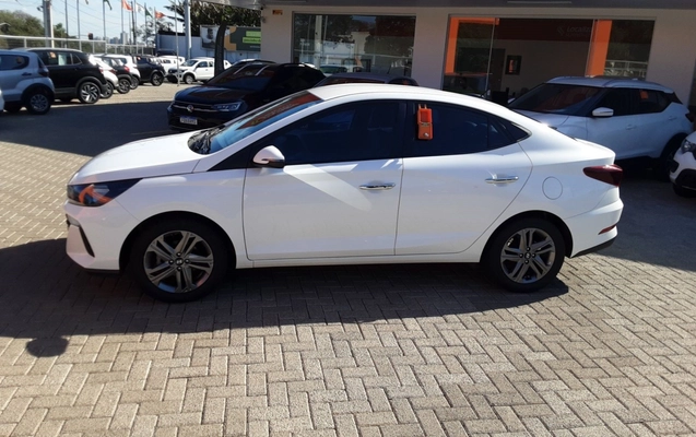 imagem-https://www.socarrao.com.br/sc-vehicle-images-prod/3961499/1789795136151-1_034902.jpg
