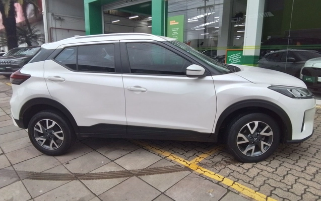 imagem-https://www.socarrao.com.br/sc-vehicle-images-prod/3961502/1789795162652-2_123946.jpg