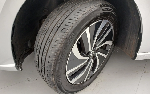 imagem-https://www.socarrao.com.br/sc-vehicle-images-prod/3961505/1789795180935-1_012859.jpg