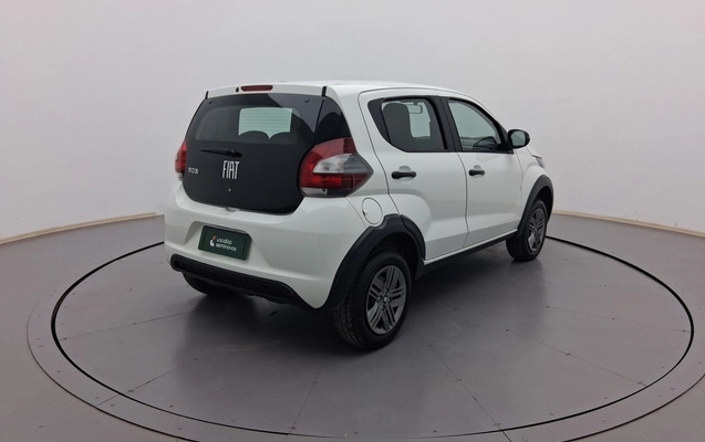imagem-https://www.socarrao.com.br/sc-vehicle-images-prod/3961512/1789795256954-1_014850.jpg