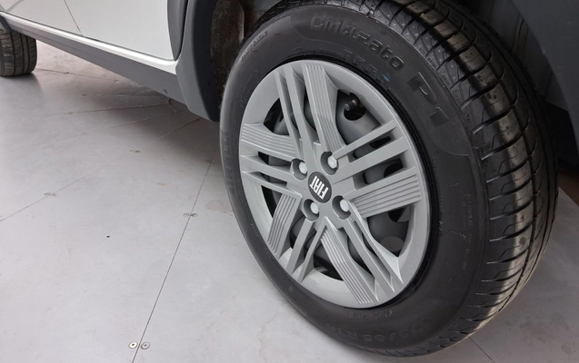imagem-https://www.socarrao.com.br/sc-vehicle-images-prod/3961517/1789795304547-1_015104.jpg