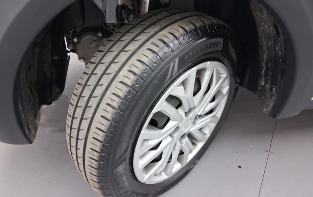 imagem-https://www.socarrao.com.br/sc-vehicle-images-prod/3961525/1789795391040-1_014900.jpg