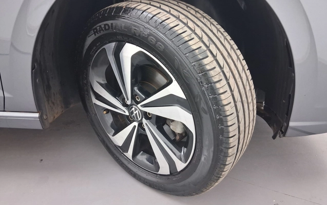 imagem-https://www.socarrao.com.br/sc-vehicle-images-prod/3961530/1789795468143-1_015120.jpg