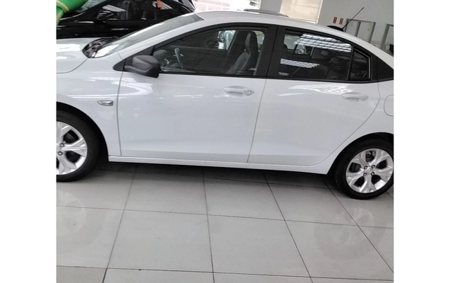imagem-https://www.socarrao.com.br/sc-vehicle-images-prod/3961540/1789795604022-1_021717.jpg