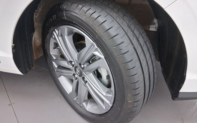 imagem-https://www.socarrao.com.br/sc-vehicle-images-prod/3961546/1789795658328-1_033724.jpg