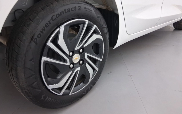 imagem-https://www.socarrao.com.br/sc-vehicle-images-prod/3961554/1789795720603-1_041259.jpg